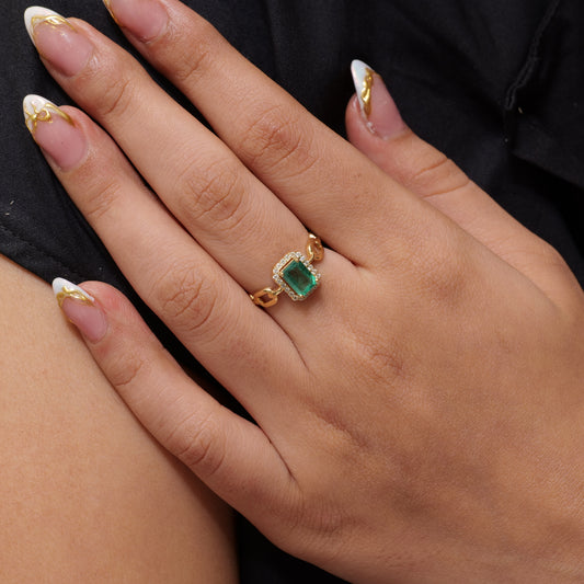 Natural Emerald Diamond Chain Link Ring