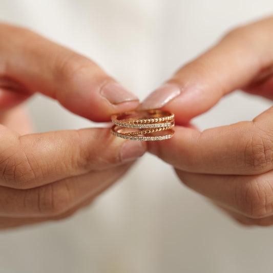 Twist Diamond Band Ring