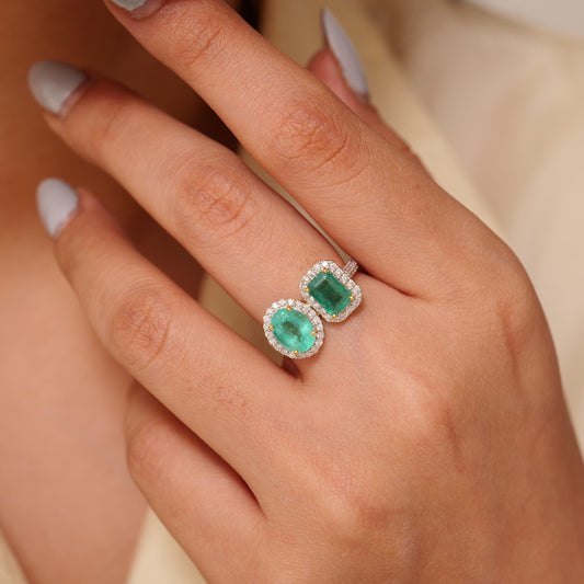 Emerald Gemstone Halo Diamond Ring