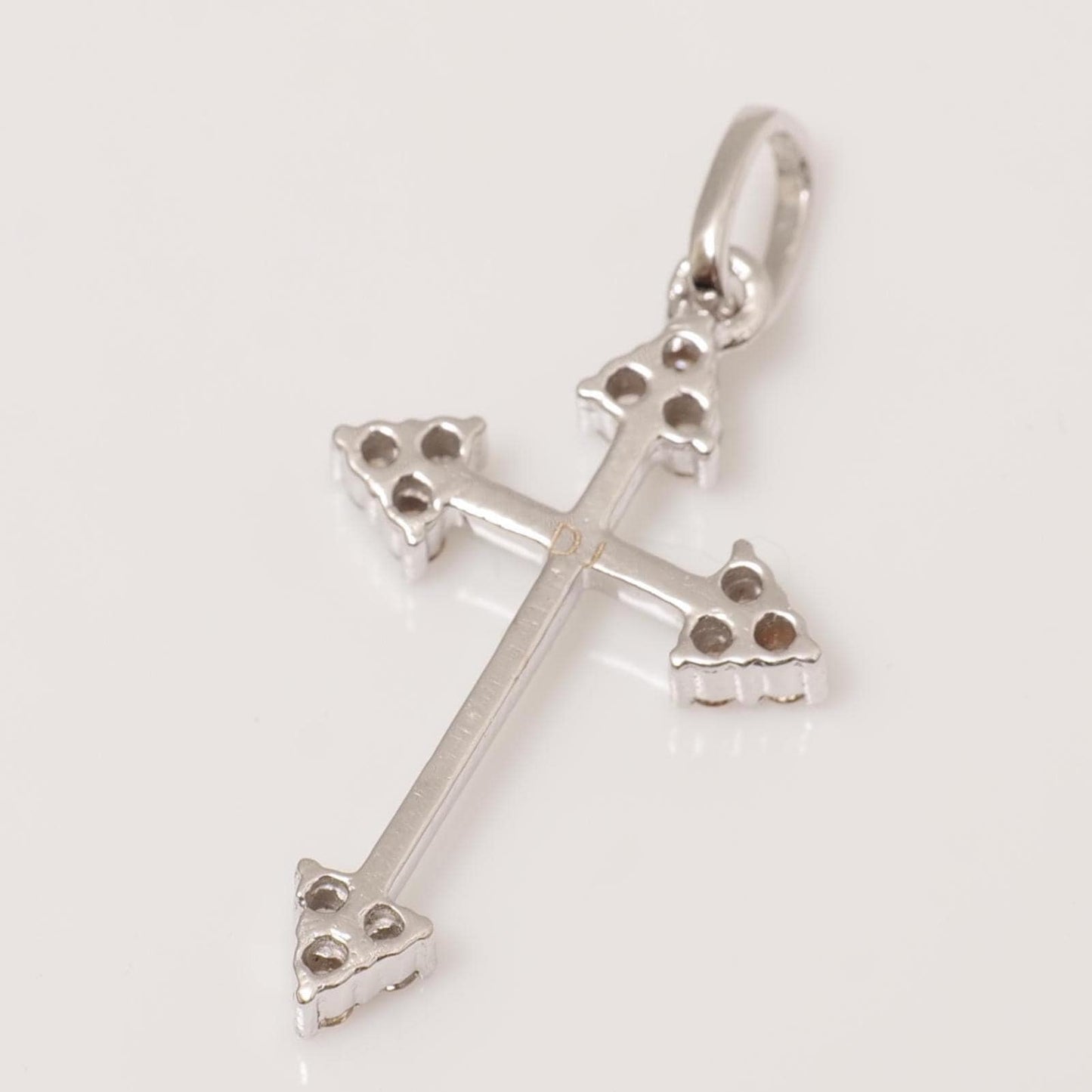 Arrow Cross Diamond Pendant