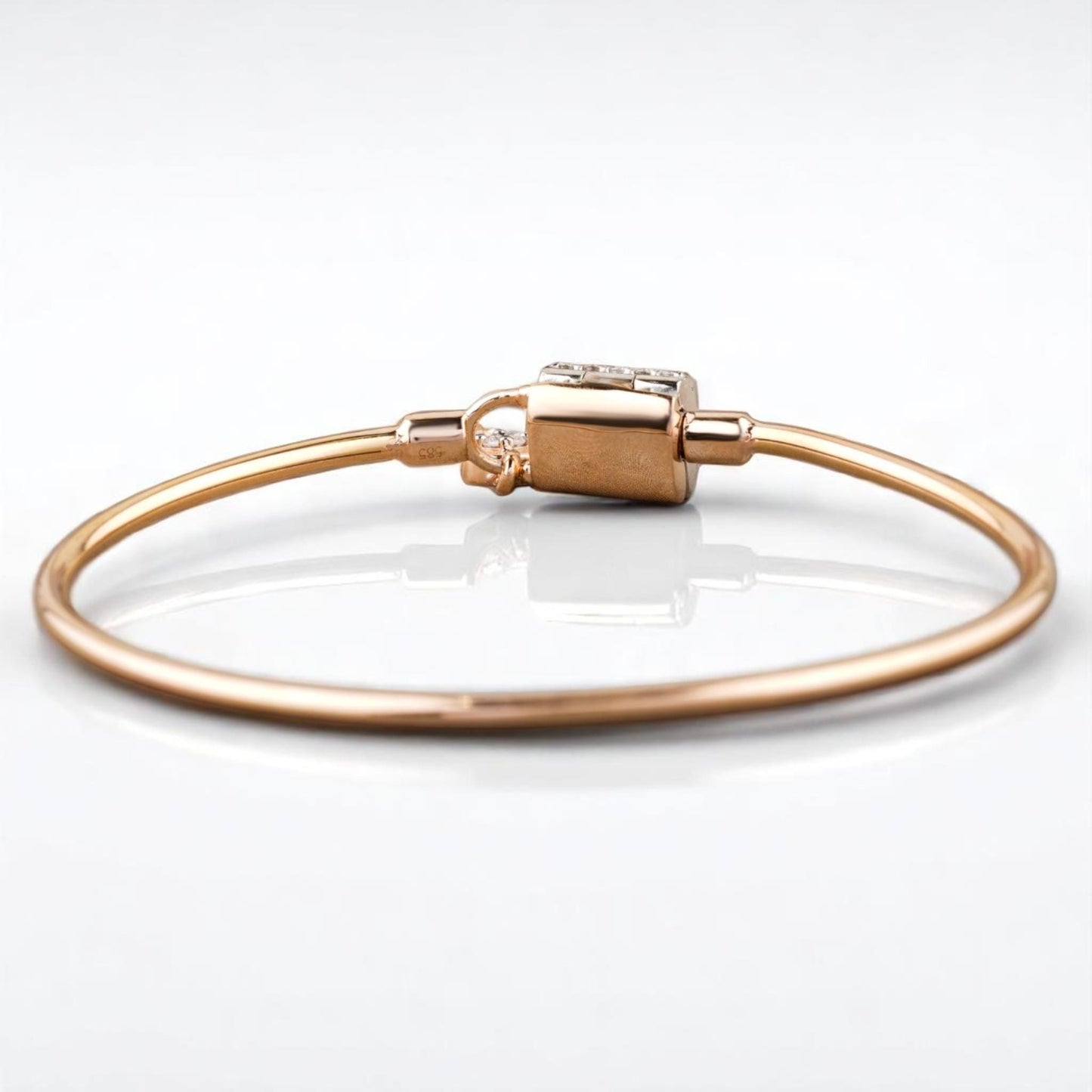 Lock & Key Natural Diamond Minimalistic Bracelet