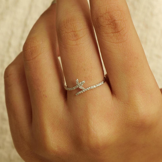 Leaf Vine Natural Diamond Everyday Ring
