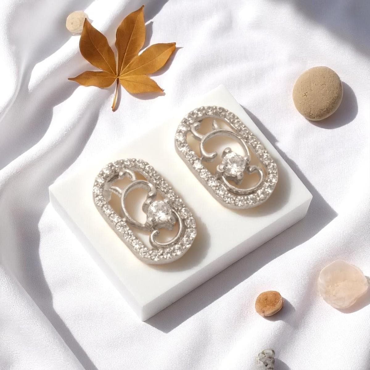 Filigree Diamond Stud Earrings