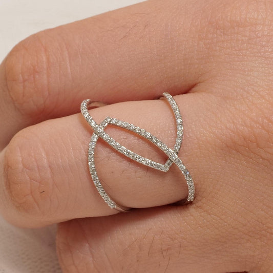 Intertwined Natural Diamond Loop Band Ring