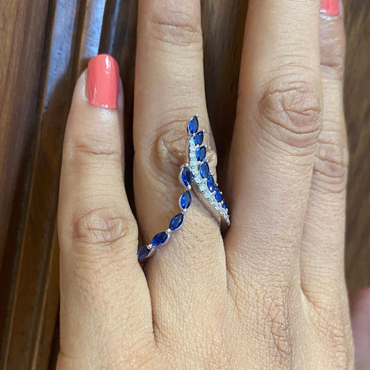 Natural Blue Sapphire & Diamond Ring