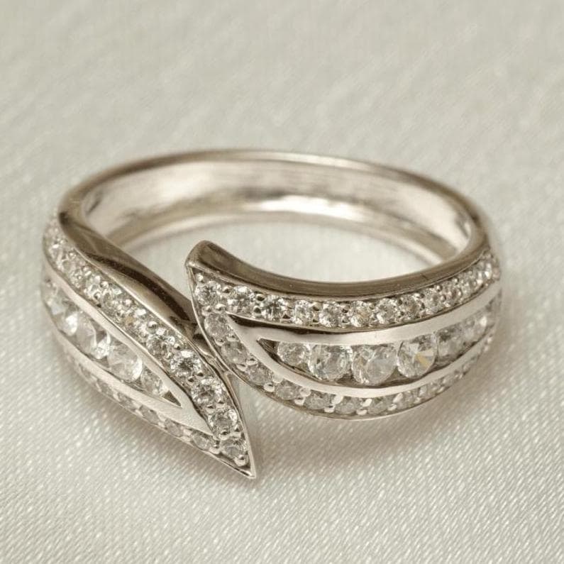 Leaves Diamond Band Ring