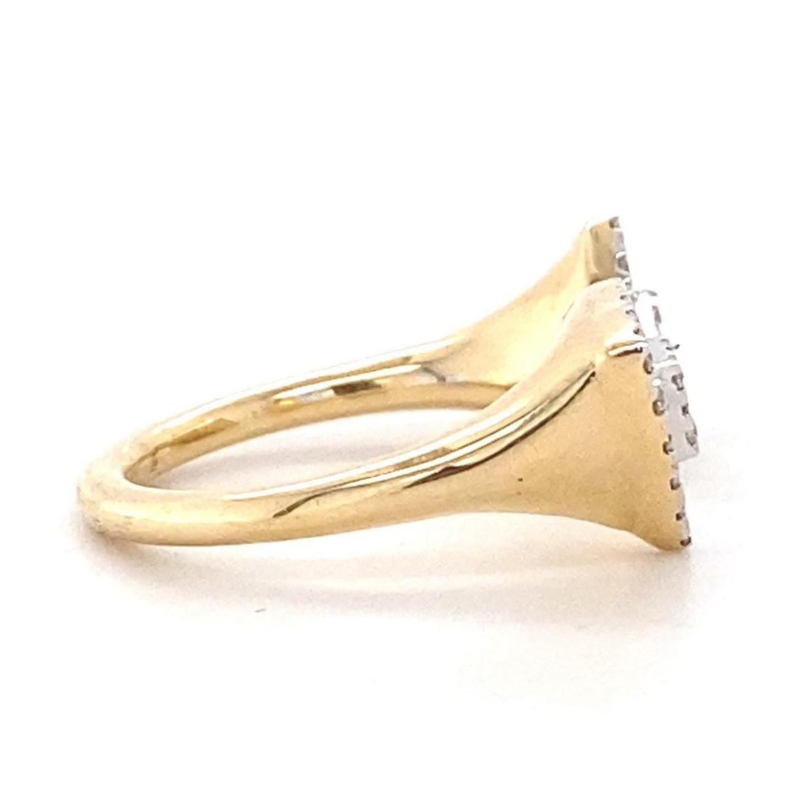 Halo Triangle Diamond Ring