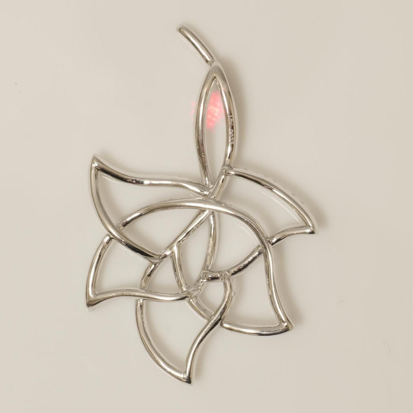 Floral Natural Diamond Openwork Pendant