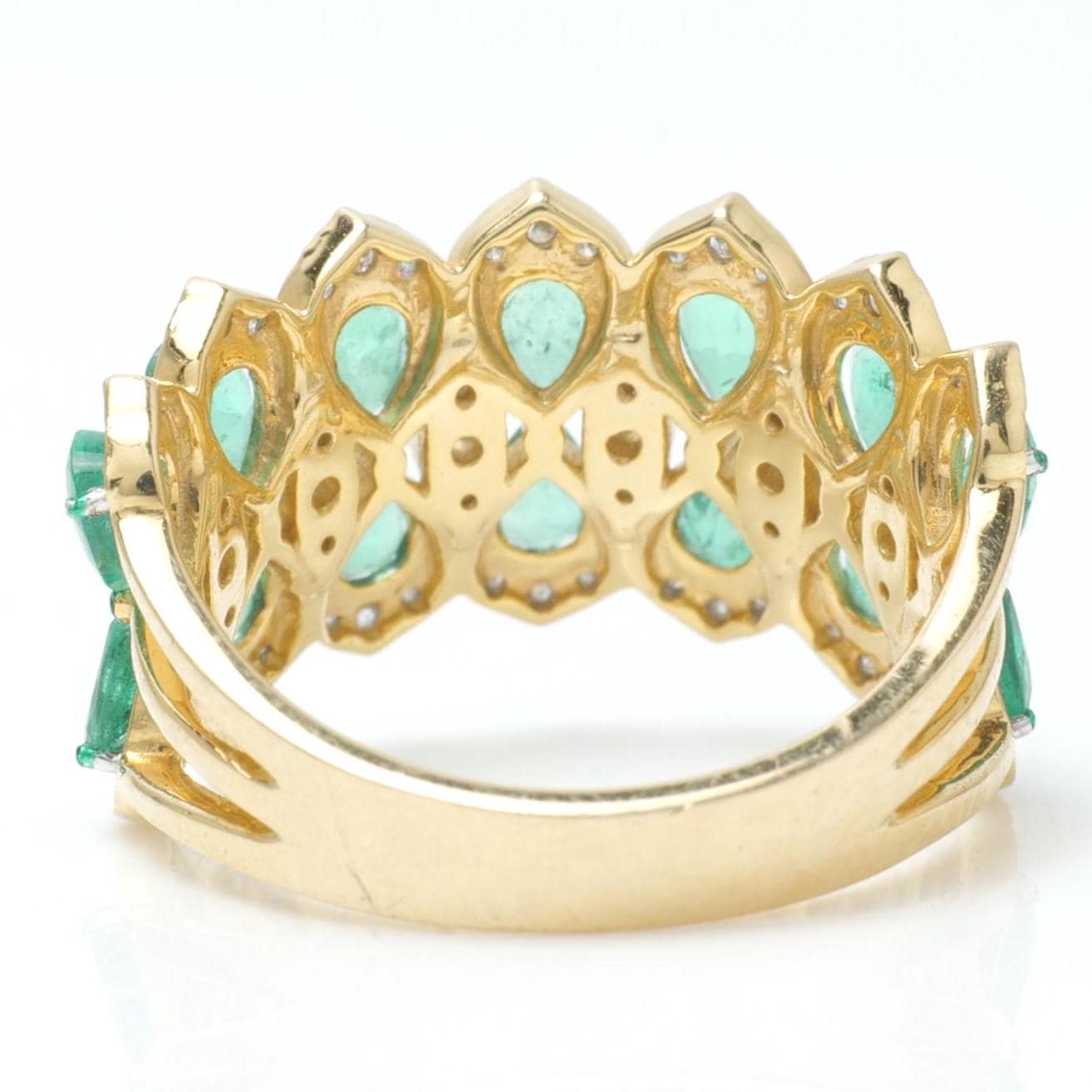 Natural Emerald Cluster Diamond Ring