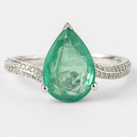 Pear Emerald Diamond Ring