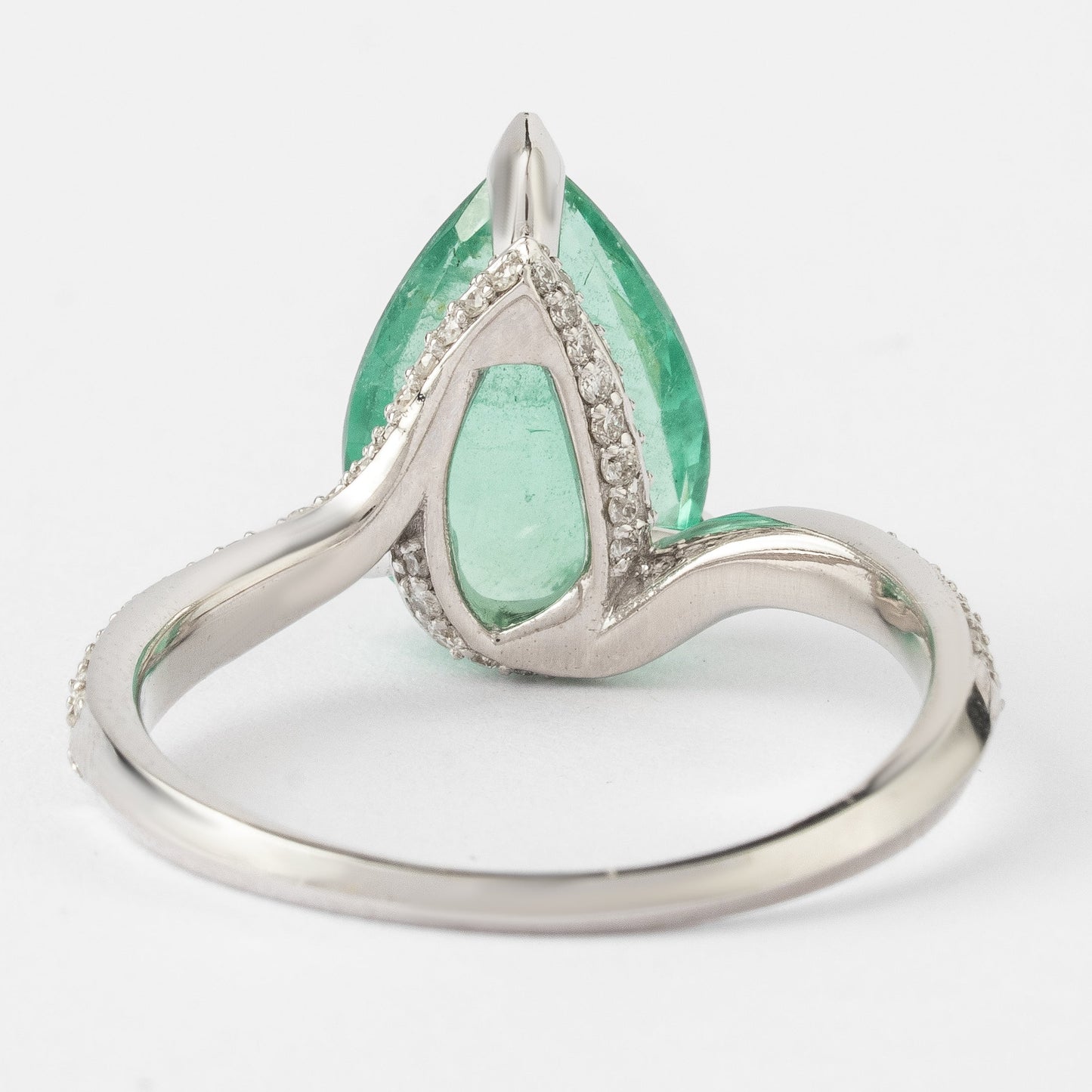 Pear Emerald Diamond Ring