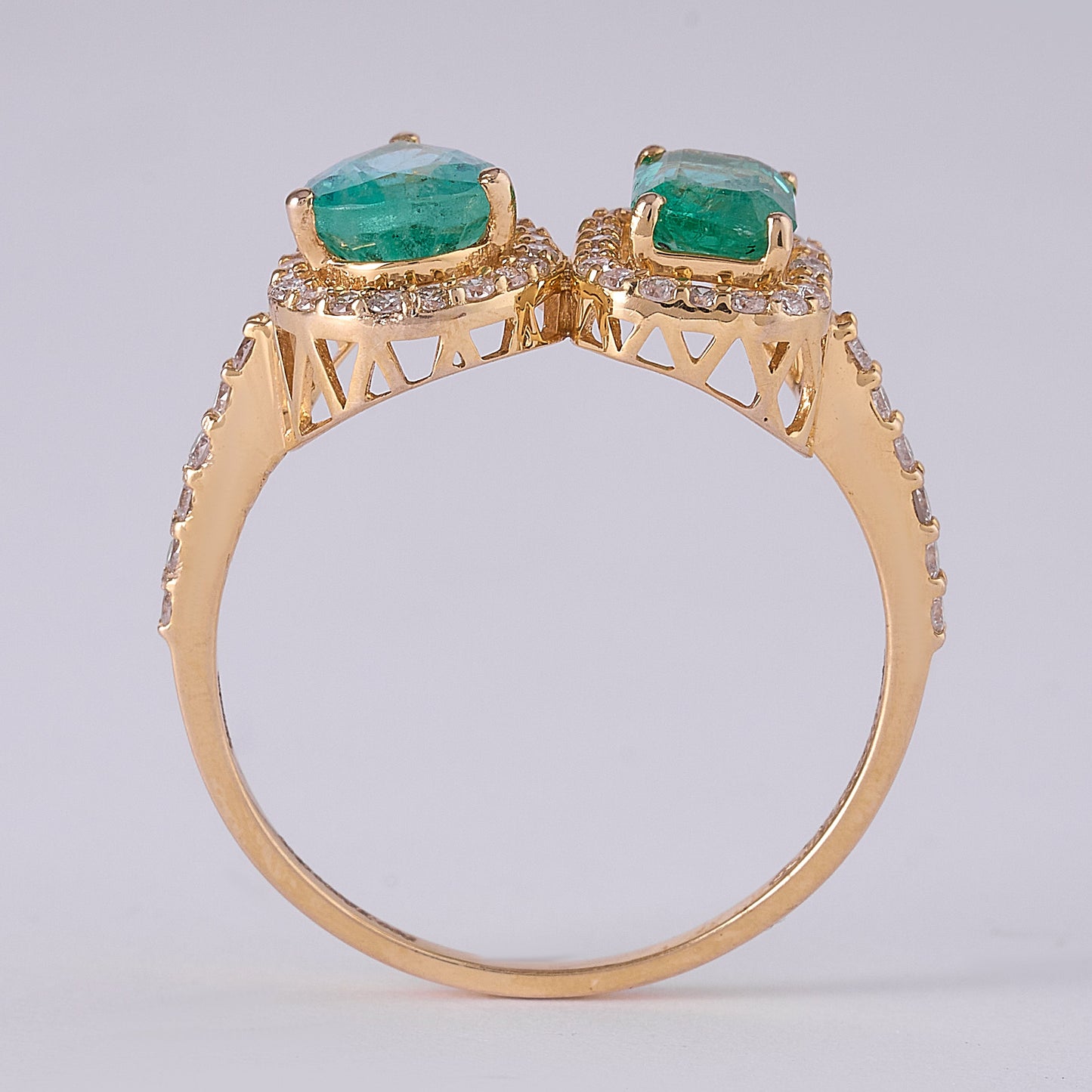 Toi et Moi Emerald Diamond Ring
