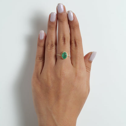 Oval Emerald Ring