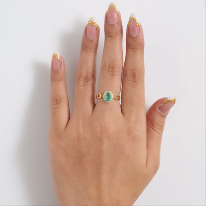 Natural Oval Emerald Diamond Chain Link Ring
