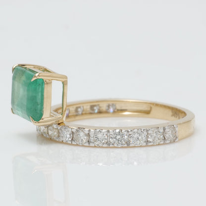 Natural Emerald Diamond Band Ring