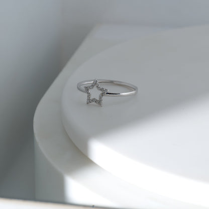Star Diamond Ring