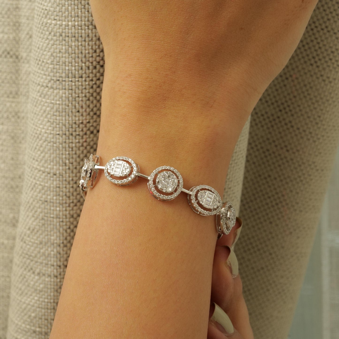 Round & Oval Link Natural Diamond Tennis Bracelet