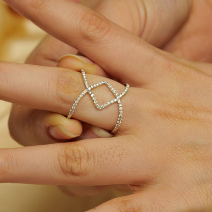 Criss Cross Diamond Ring
