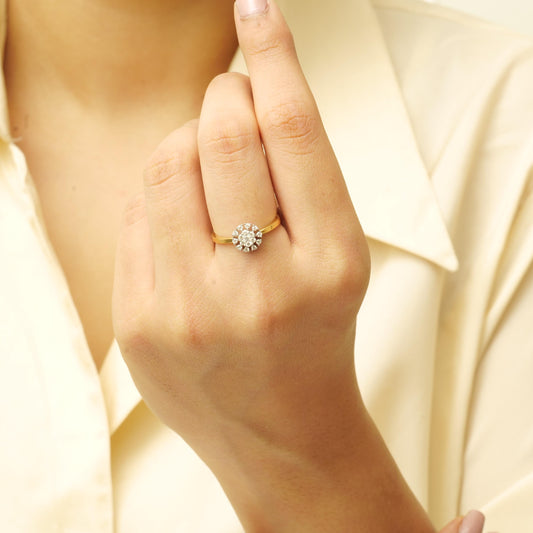 Flower Clustered Natural Diamond Ring