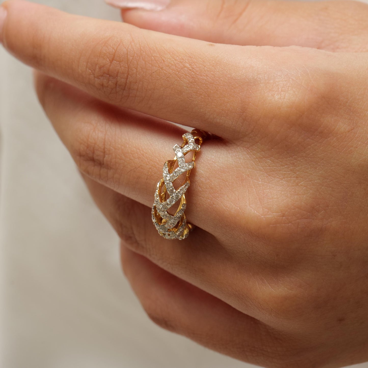 Weave Design Diamond Ring