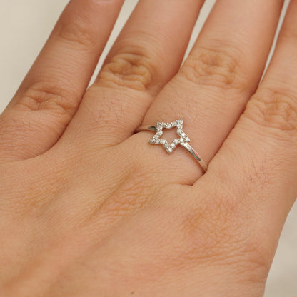 Star Diamond Ring