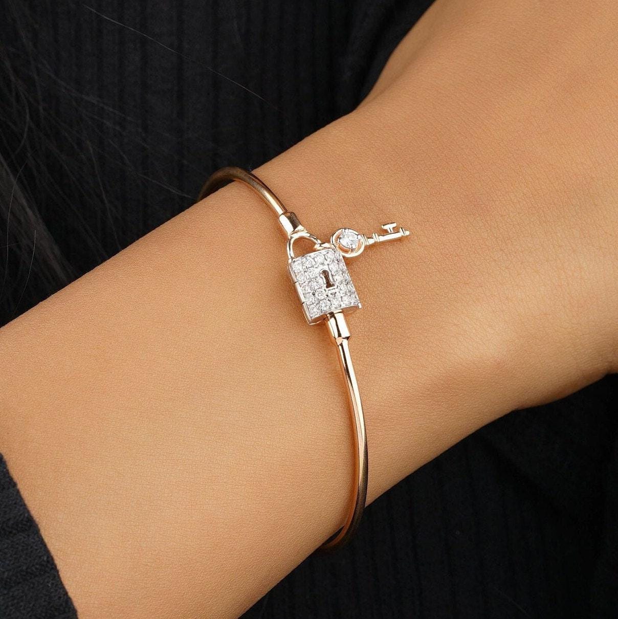 Lock & Key Natural Diamond Minimalistic Bracelet