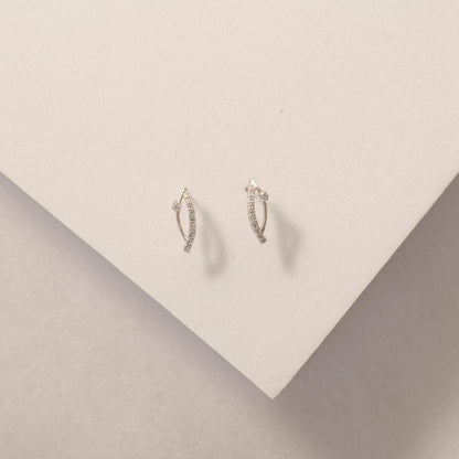 Leaf diamond Stud Earrings