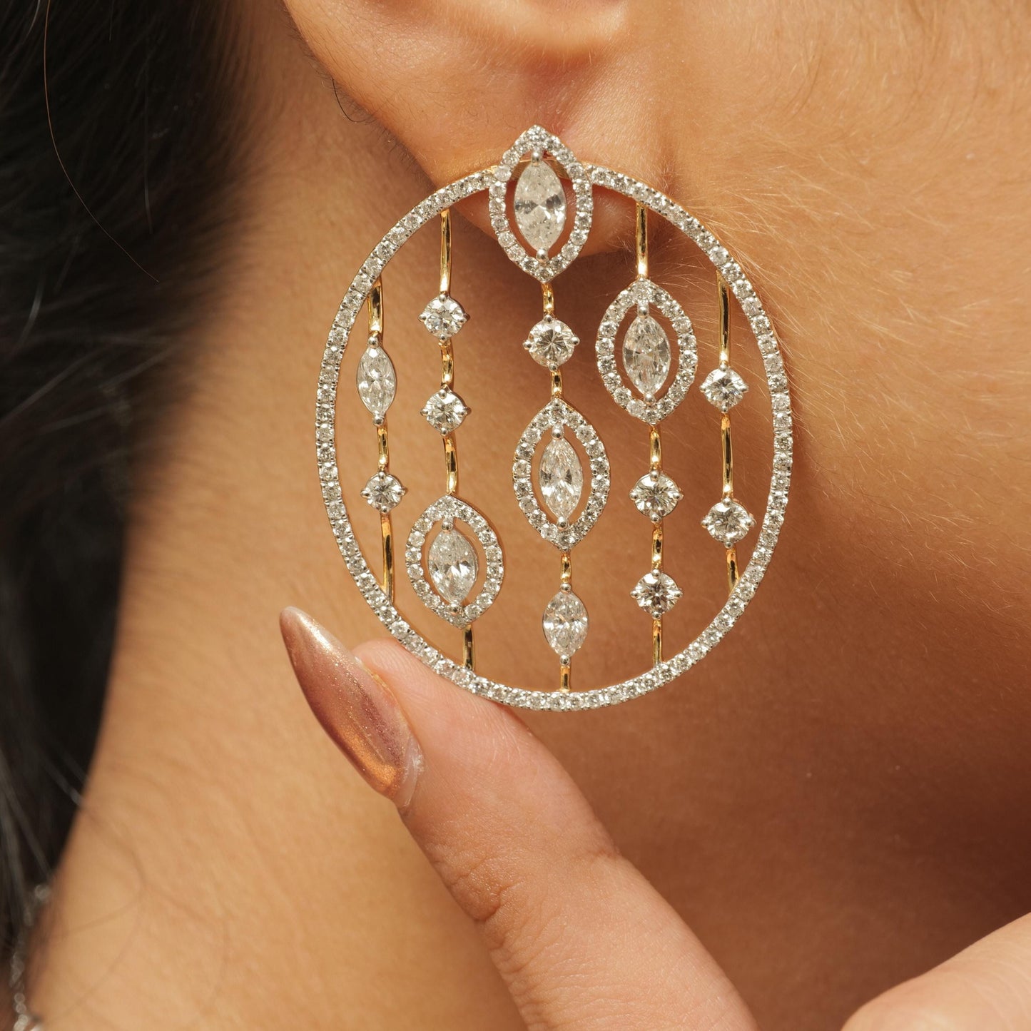 Open Circle Natural Diamond Earrings