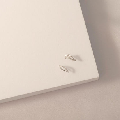 Leaf diamond Stud Earrings
