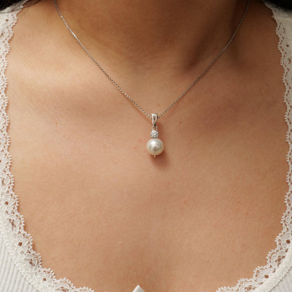 Pearl Diamond Pendant Necklace