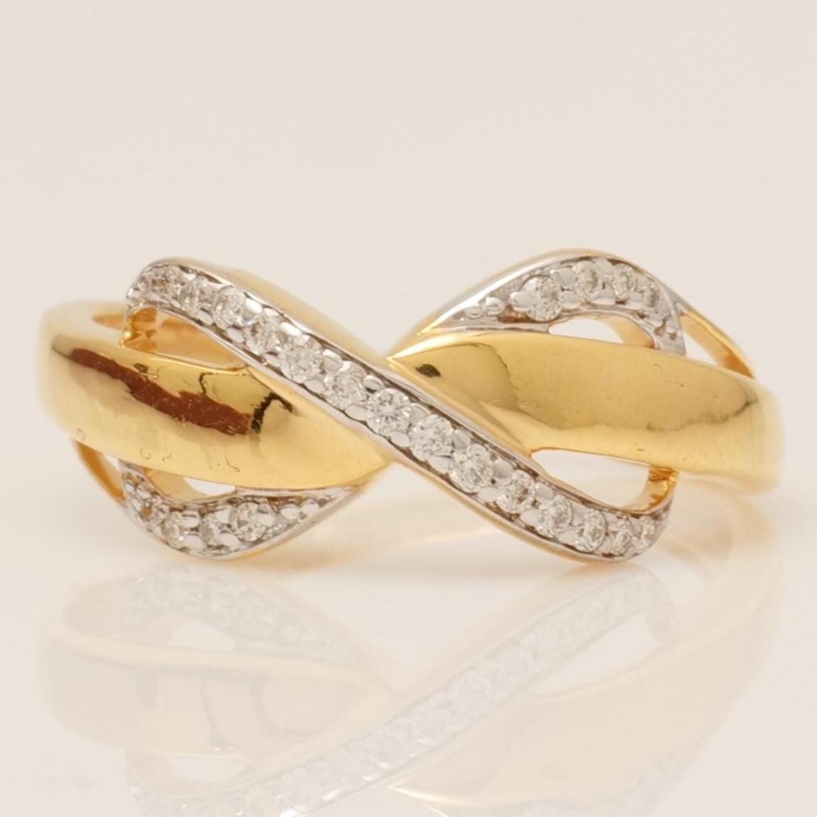 Infinity Diamond Crossover Ring