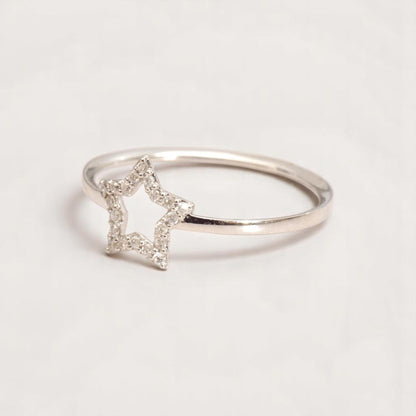 Star Diamond Ring