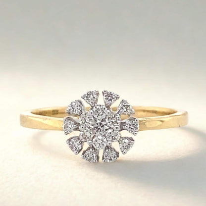 Flower Clustered Natural Diamond Ring