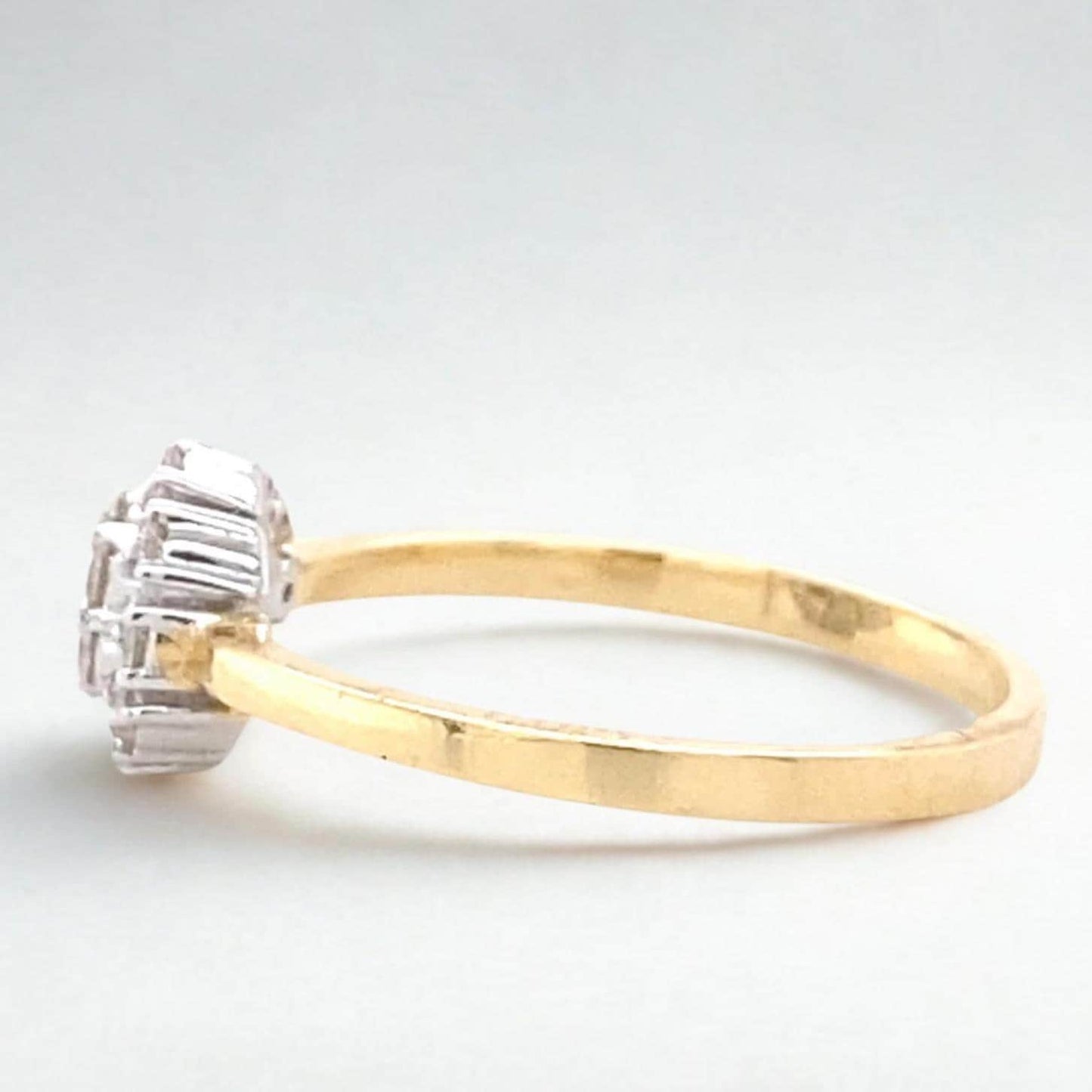 Flower Clustered Natural Diamond Ring