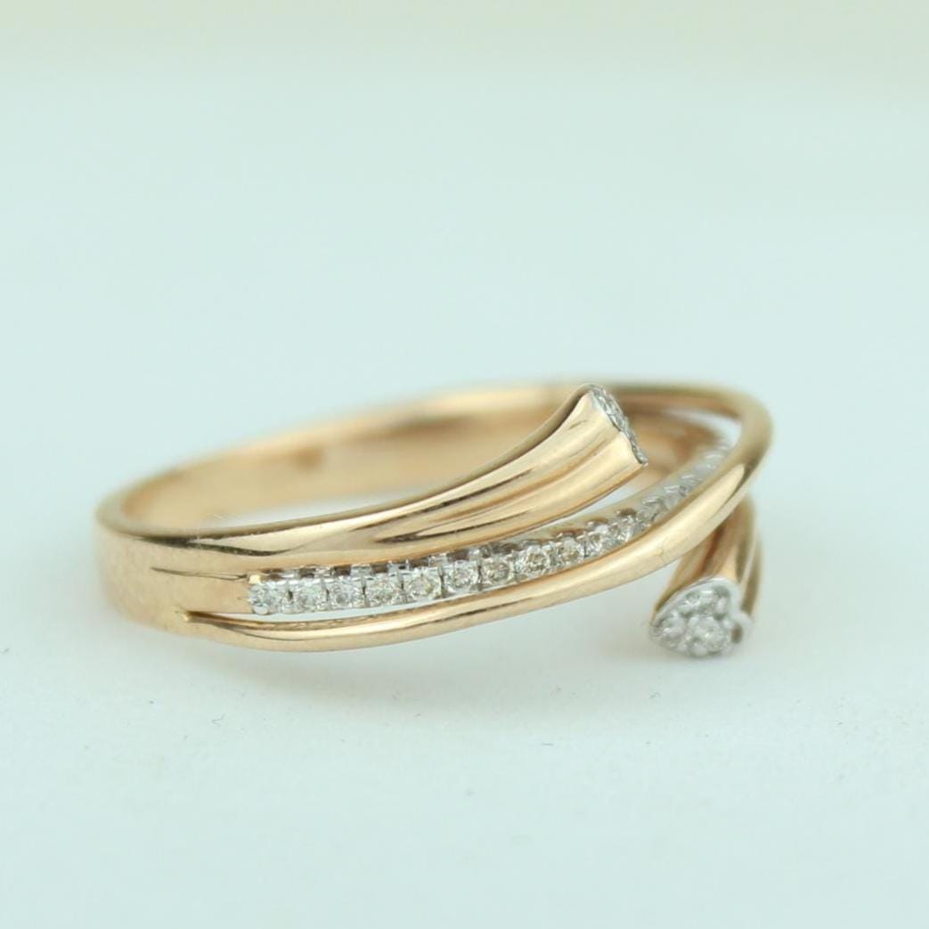 Heart Band Diamond Ring