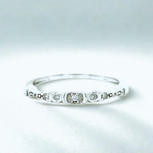 Dainty diamond Band Ring