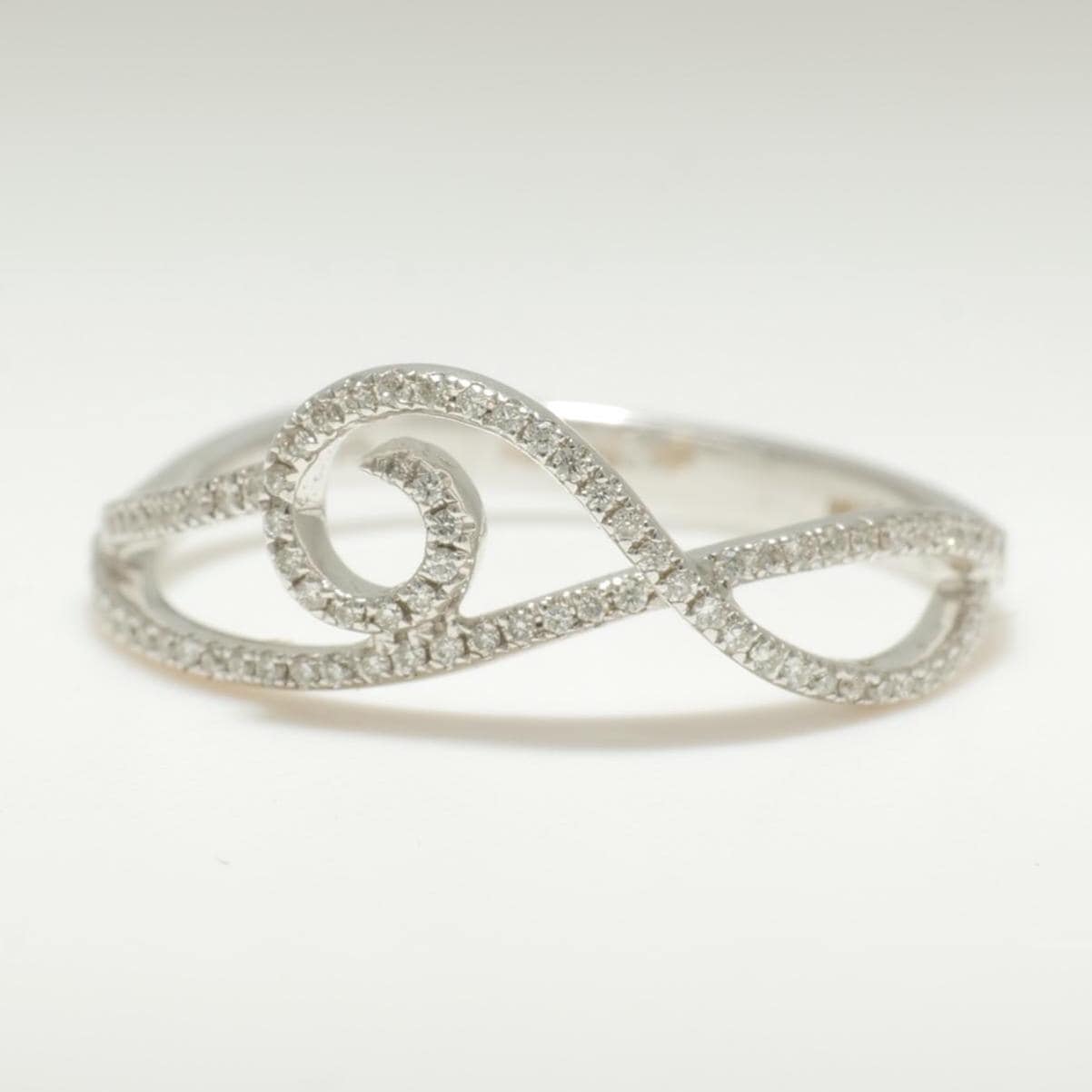Infinity Loop Diamond Ring
