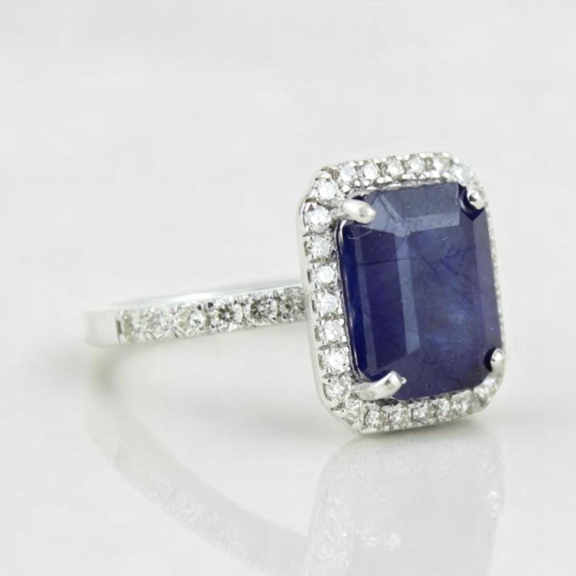 Blue Sapphire Halo Diamond Ring