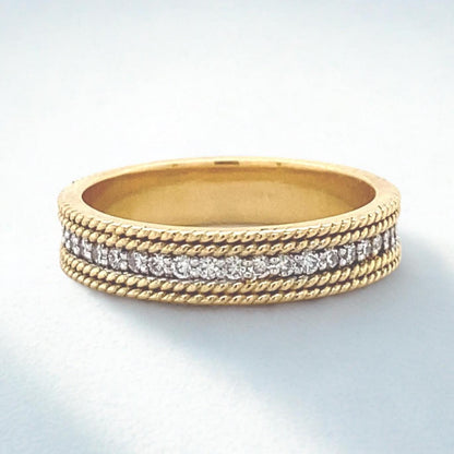 Round Diamond Band Ring