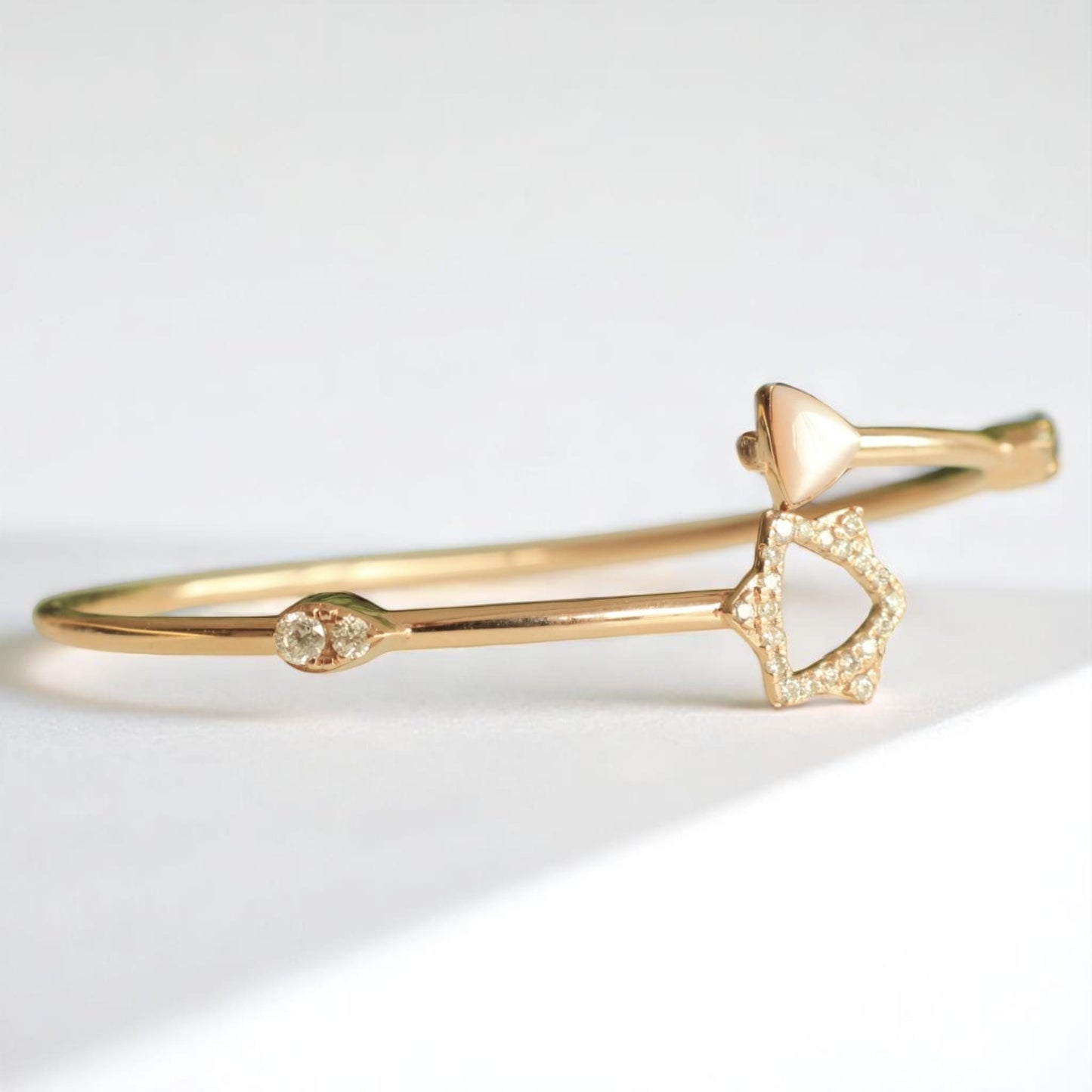 Star Triangle Natural Diamond Bracelet