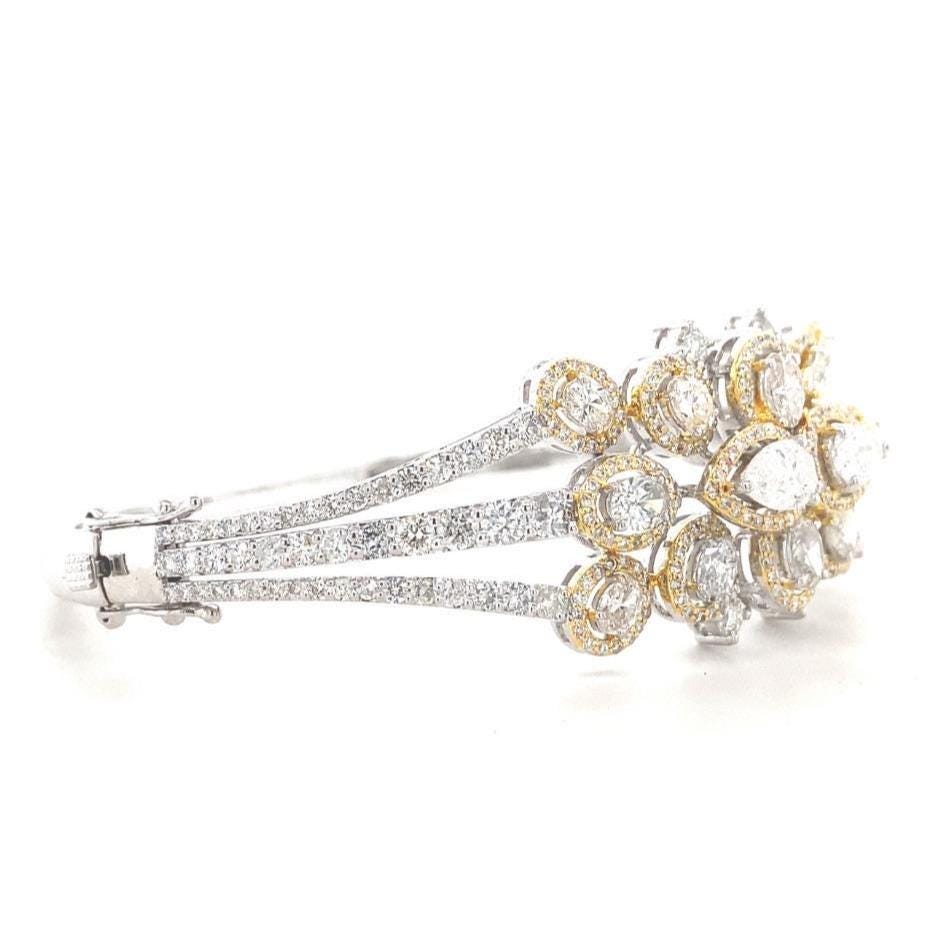 Floral Cluster Natural Diamond Bold Bracelet