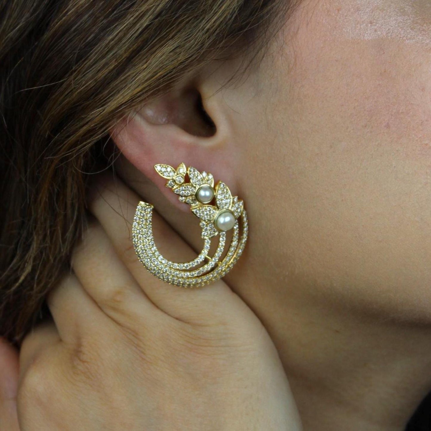 Leaves Stud Pearl Diamond Earrings