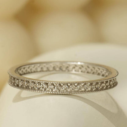 Round Diamond Band Ring
