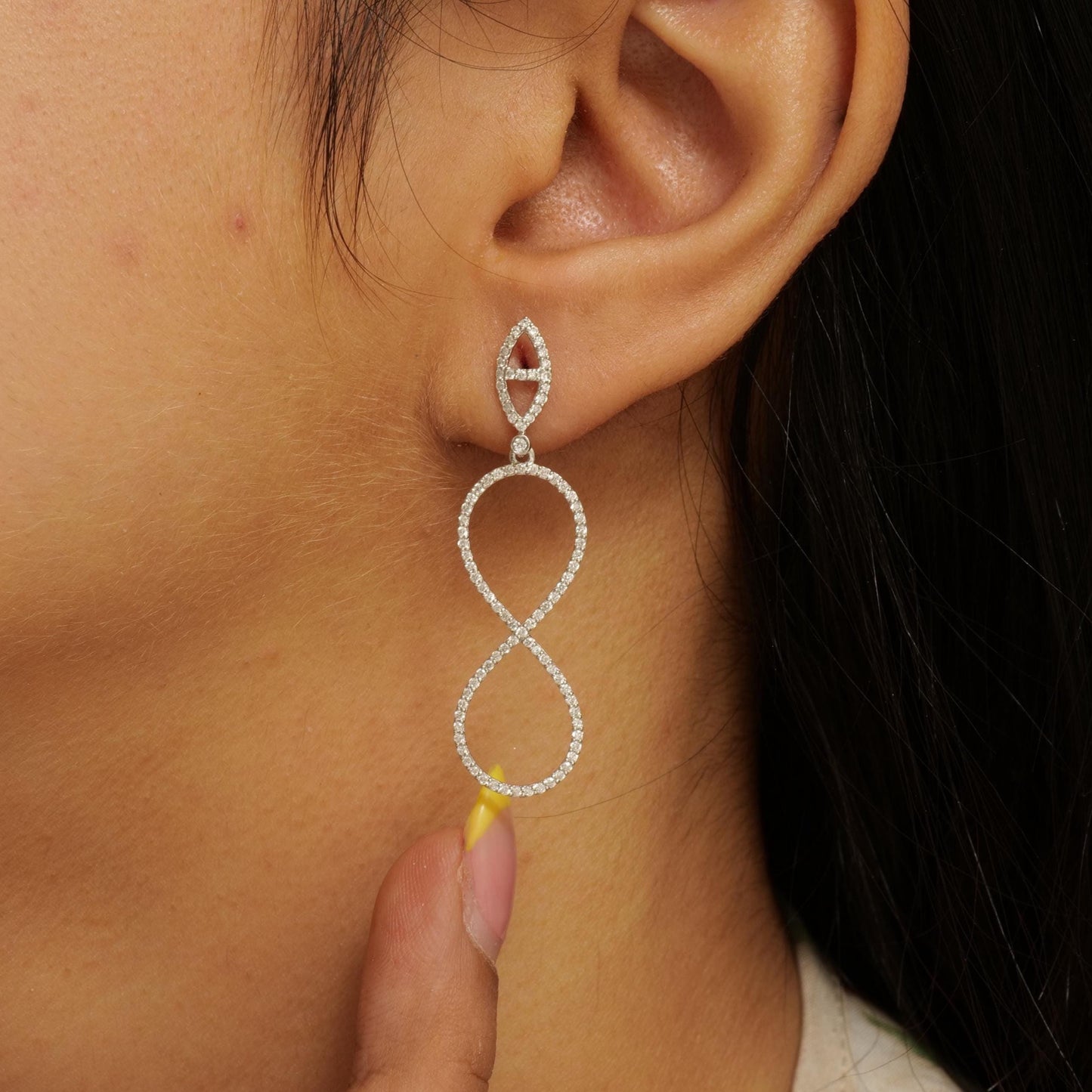 Dangle Diamond Earrings