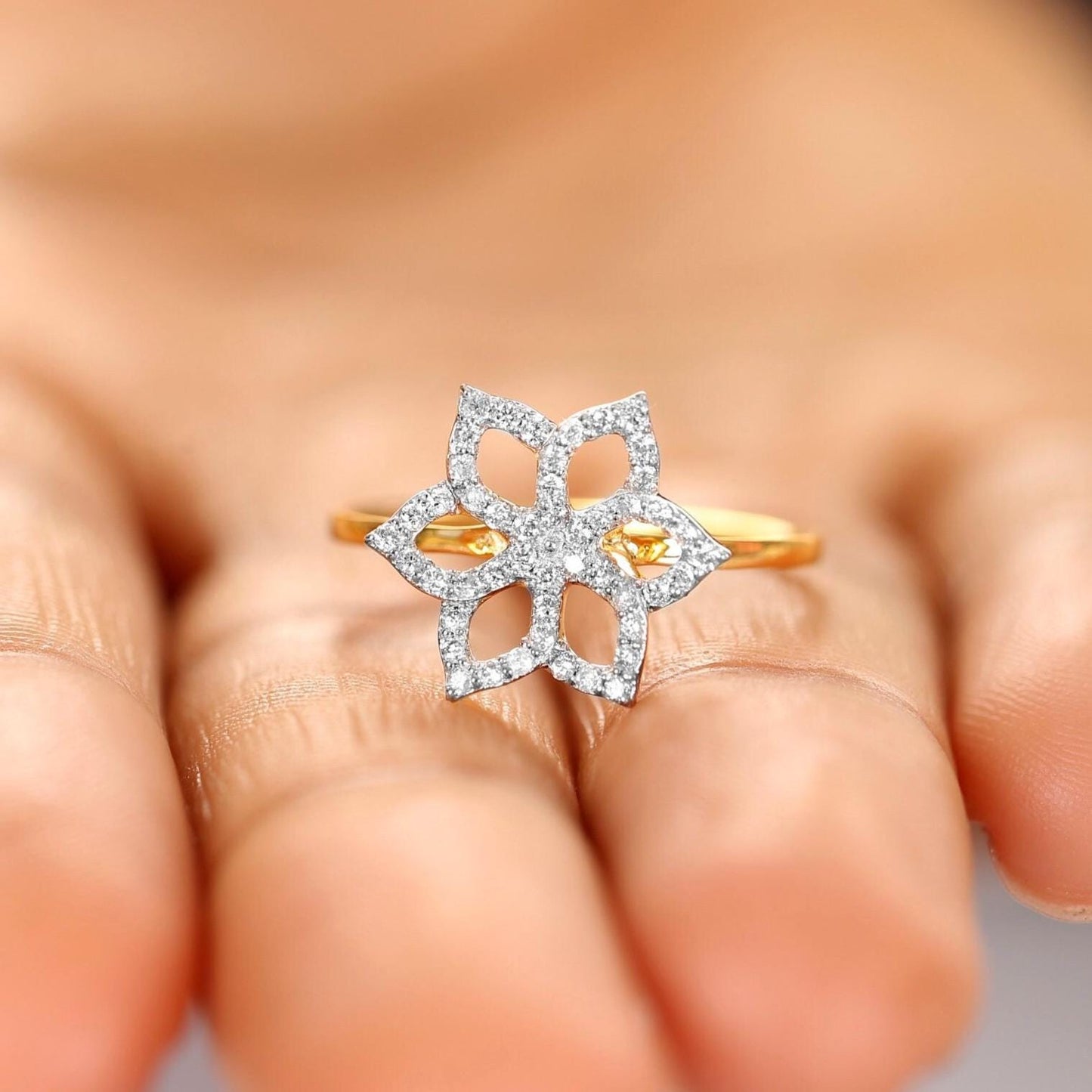 Flower Diamond Ring