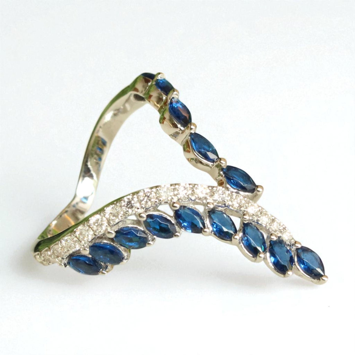 Natural Blue Sapphire & Diamond Ring