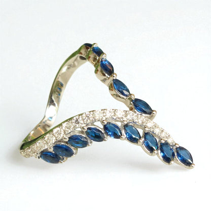 Natural Blue Sapphire & Diamond Ring