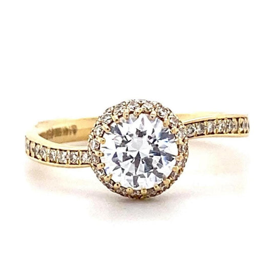 Solitaire Diamond Engagement Ring