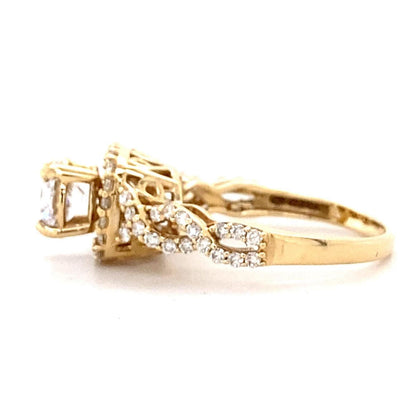 Round Solitaire Square Halo Diamond Ring