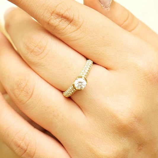 Solitaire Engagement Diamond Ring